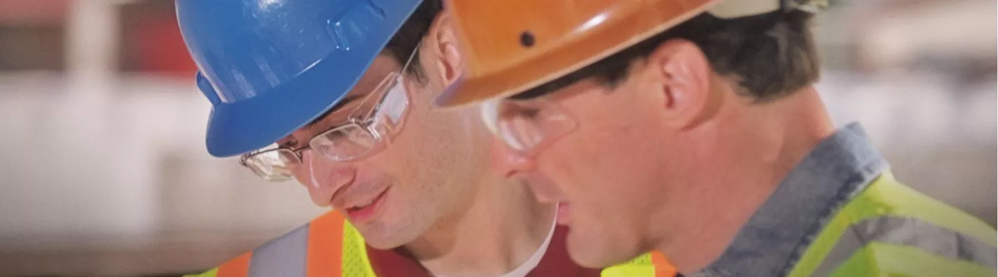 10 Tips for Using a Hard Hat Correctly
