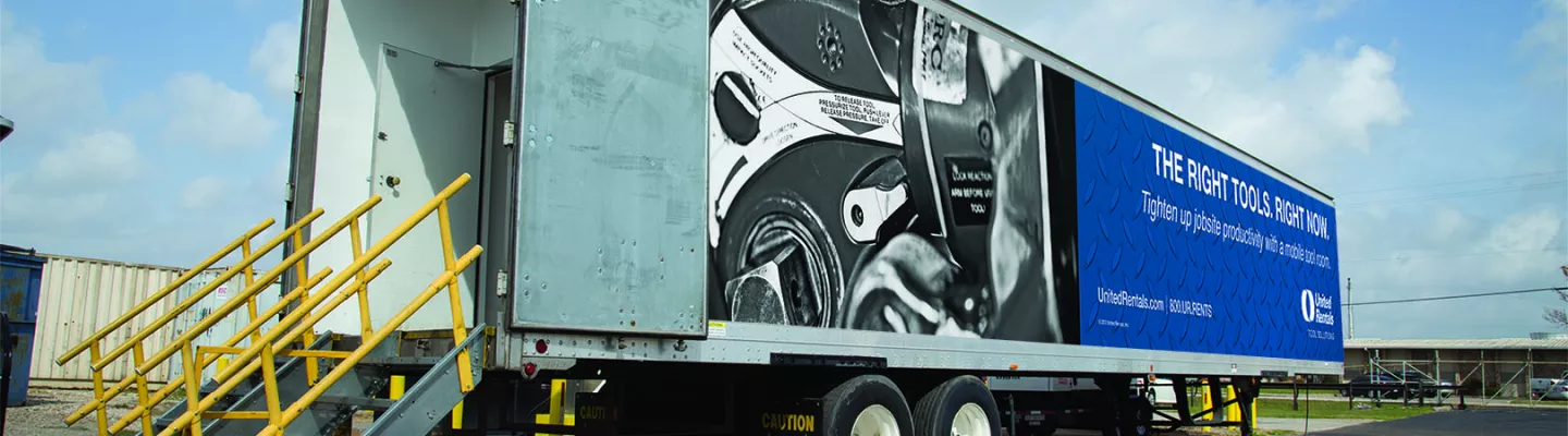Mobile storage container