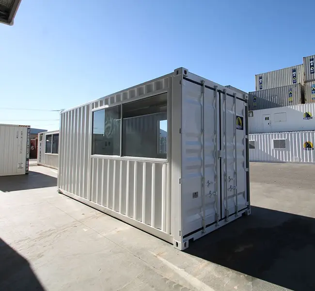 Royal Wolf Develops a Transportable Control Room Solution