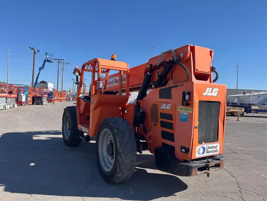 2016 SKYTRAK 6042 Forklift