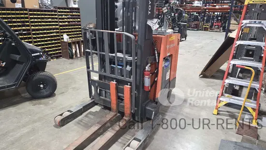 2018 Toyota 9BRU23 Warehouse Forklift