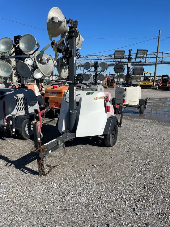 2017 Magnum Pro MLT6SM Portable Light Tower