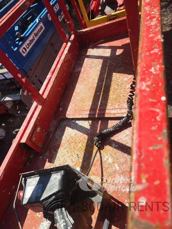 2019 MEC MICRO 19 Scissor Lift