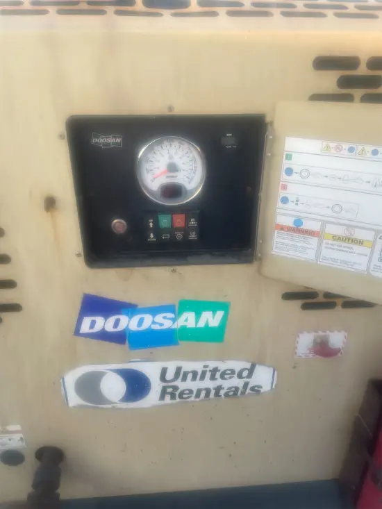 2018 Doosan P425/HP375EXT3 Air Compressor