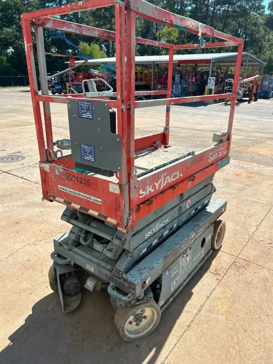 2017 Skyjack SJIII3219 Scissor Lift