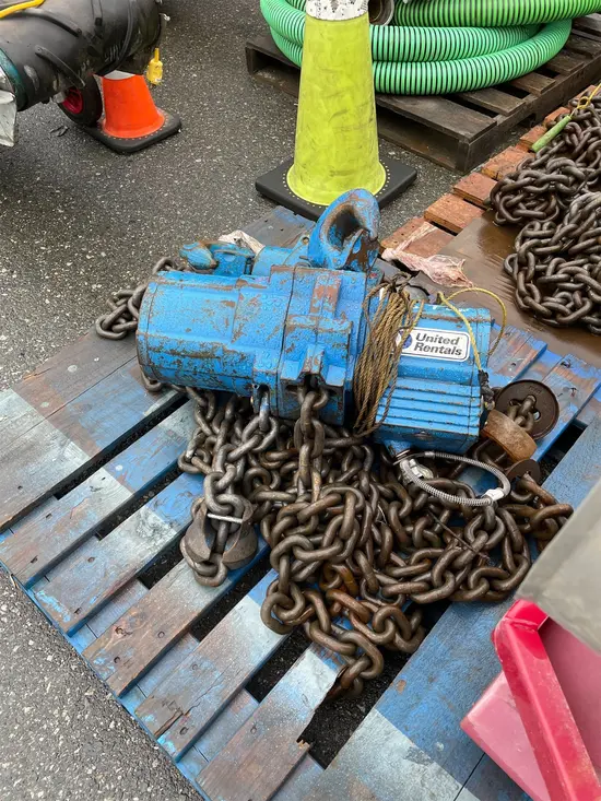 2012 JD NEUHAUS PROFI 10T Hoist