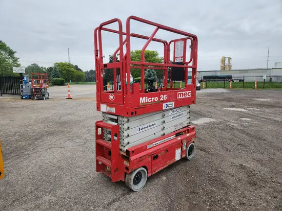2019 MEC MICRO 26 Scissor Lift