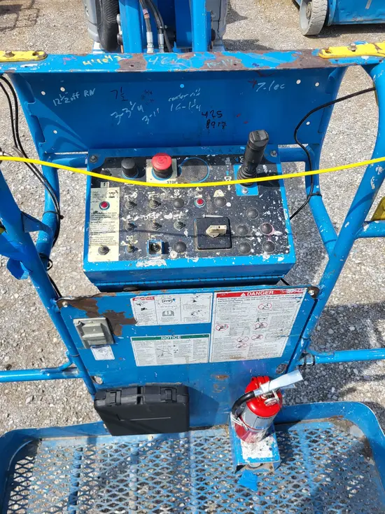 2018 Genie Z-34/22N Articulating Boom Lift