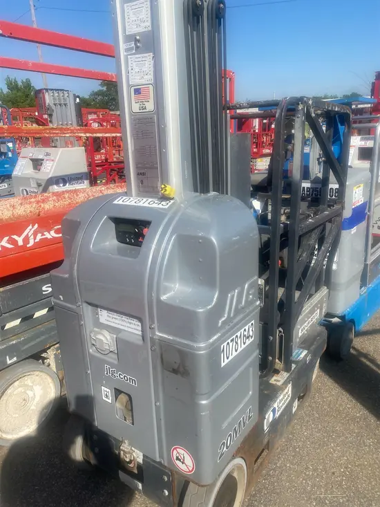 2018 JLG 20MVL Self-Propelled One-Person Lift