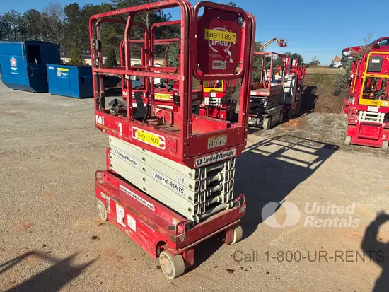 2019 MEC MICRO 19 Scissor Lift