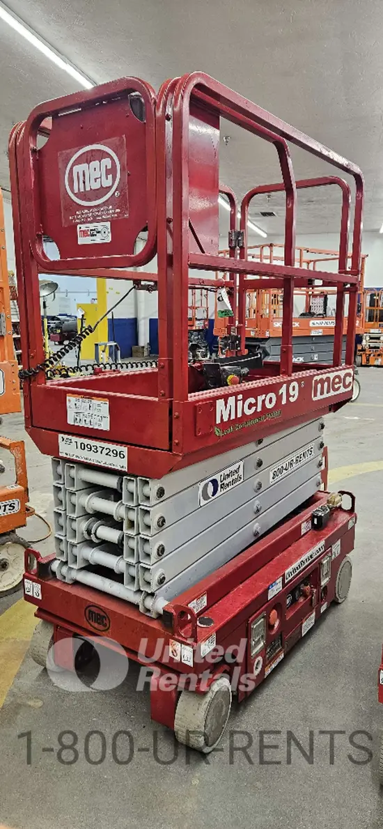 2019 MEC MICRO 19 Scissor Lift