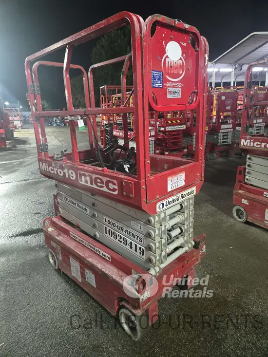 2019 MEC MICRO 19 Scissor Lift