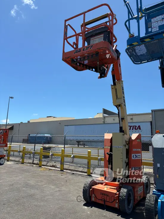2018 JLG E300AJP Articulating Boom Lift