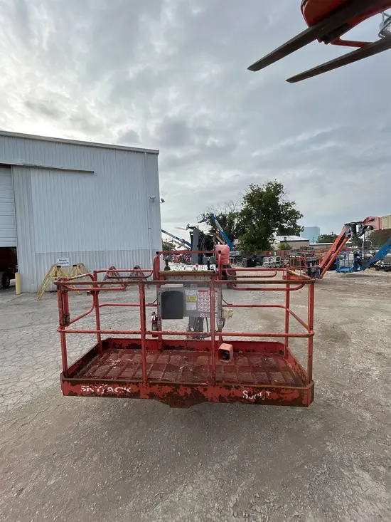 2017 Skyjack SJ86T Boom Lift
