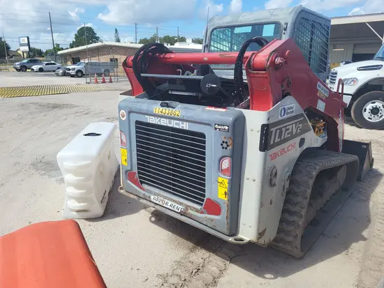 2022 Takeuchi TL12V2-CR Track Loader