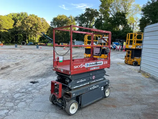 2018 Skyjack SJIII3219 Scissor Lift