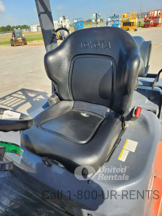 2019 Toyota 8FGU25 Warehouse Forklift