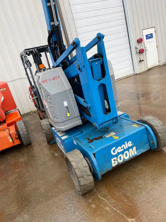 2017 Genie Z-34/22N Articulating Boom Lift