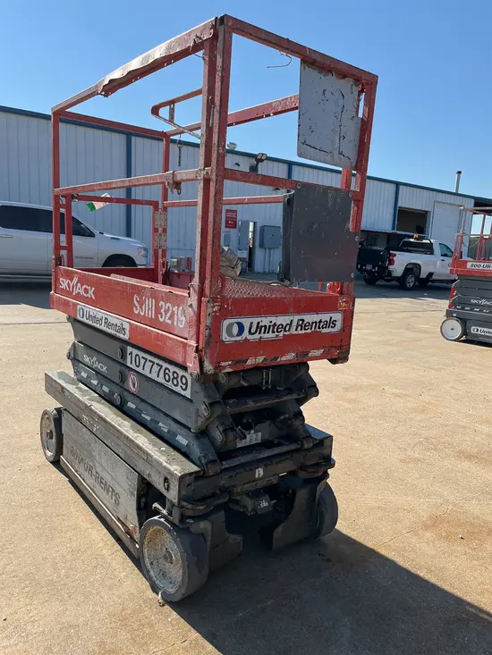 2018 Skyjack SJIII3219 Scissor Lift