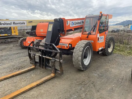 2018 SKYTRAK 8042 Forklift