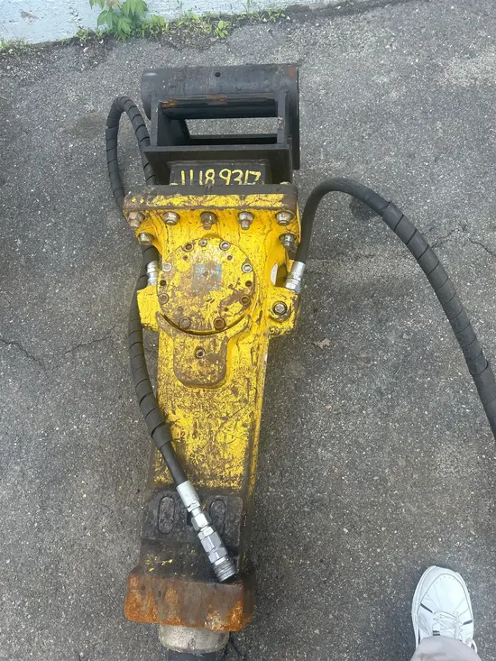 2021 Epiroc SB 552 Attachment