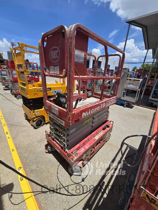 2020 MEC MICRO 19 Scissor Lift