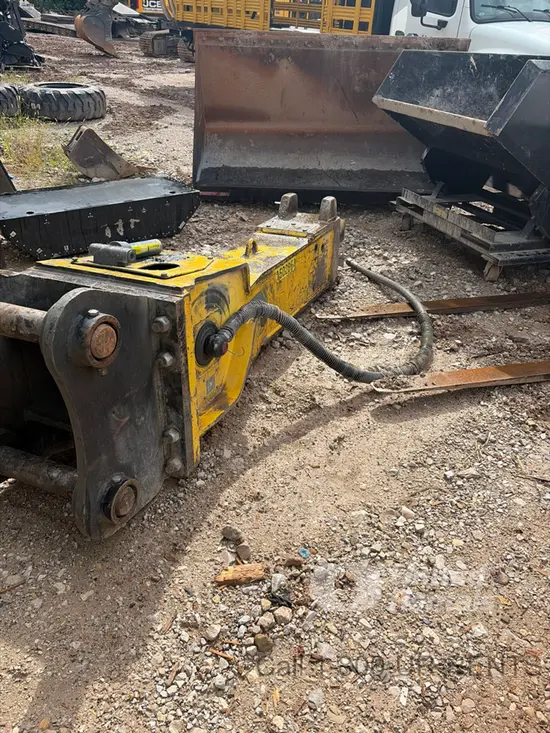 2022 Epiroc HB2500 Attachment