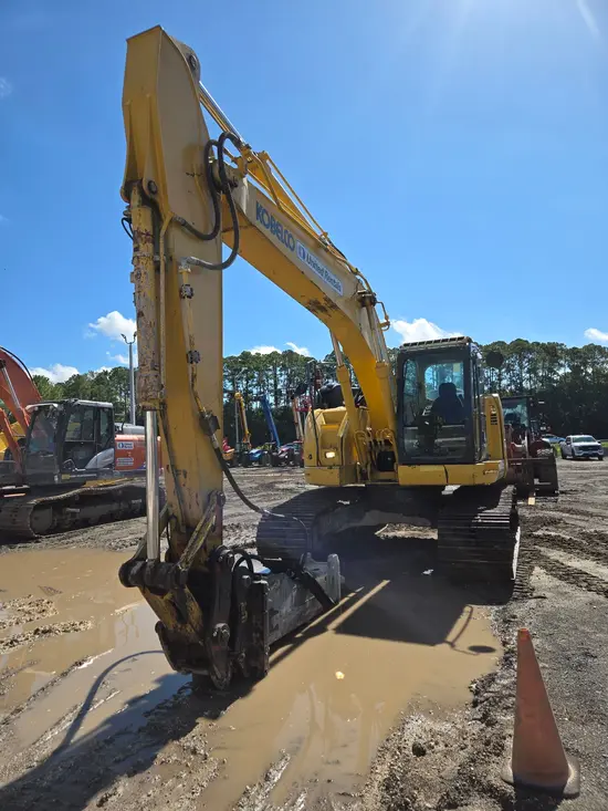 2020 Kobelco SK230SR-5 Excavator