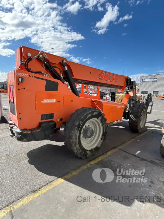 2018 SKYTRAK 10054 Forklift