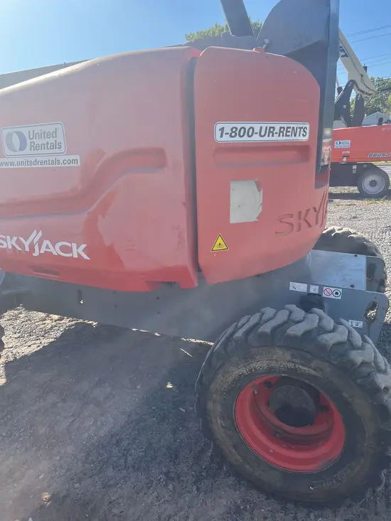 2017 Skyjack SJ63AJ Articulating Boom Lift