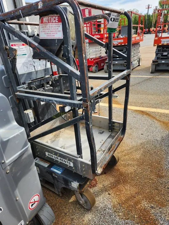 2018 JLG 20MVL Self-Propelled One-Person Lift