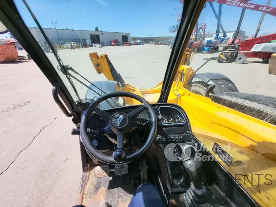 2022 JCB 512-56 Forklift