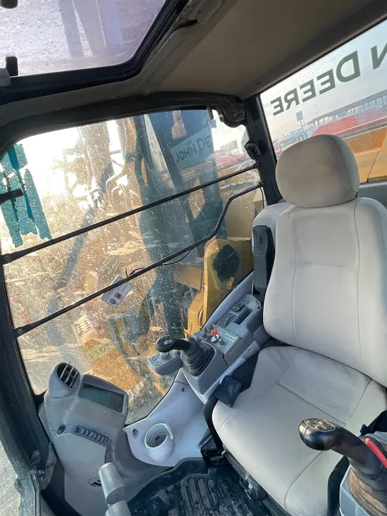 2019 John Deere 245G LC Excavator