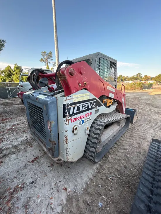 2019 Takeuchi TL12V2-CR Track Loader