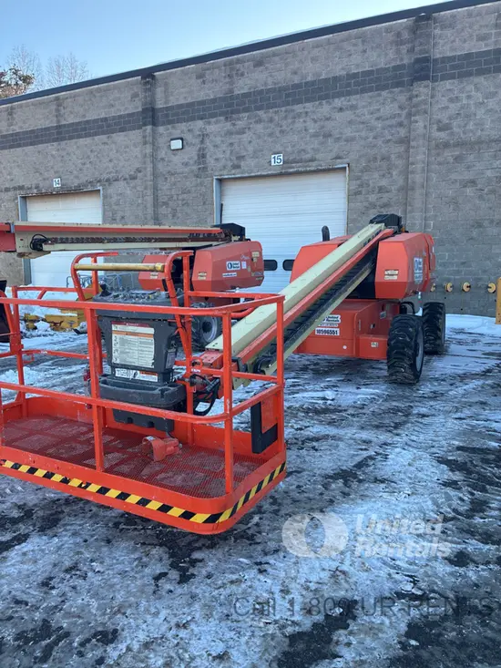2017 JLG 600S Boom Lift