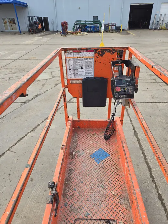 2018 JLG 1932R Scissor Lift