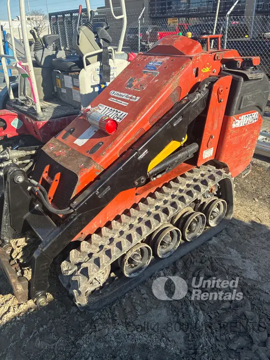 2021 Ditch Witch SK800 Track Loader
