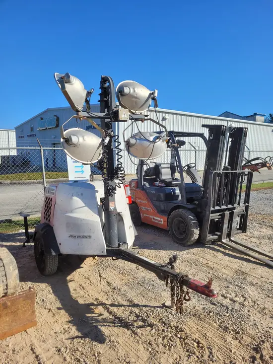 2017 Magnum Pro MLT6SM Portable Light Tower
