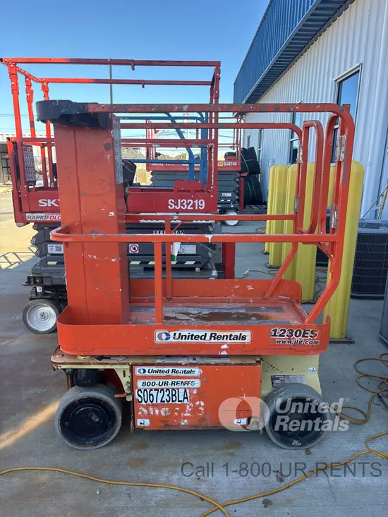 2017 JLG E300AJP Articulating Boom Lift