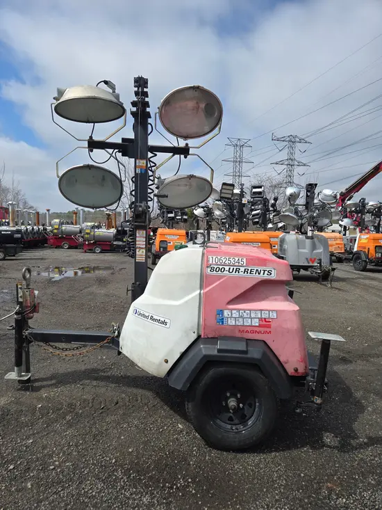2017 Magnum Pro MLT6SM Portable Light Tower