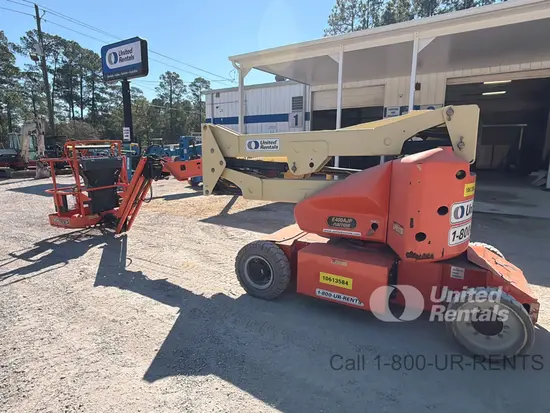 2017 JLG E400AJPN Articulating Boom Lift