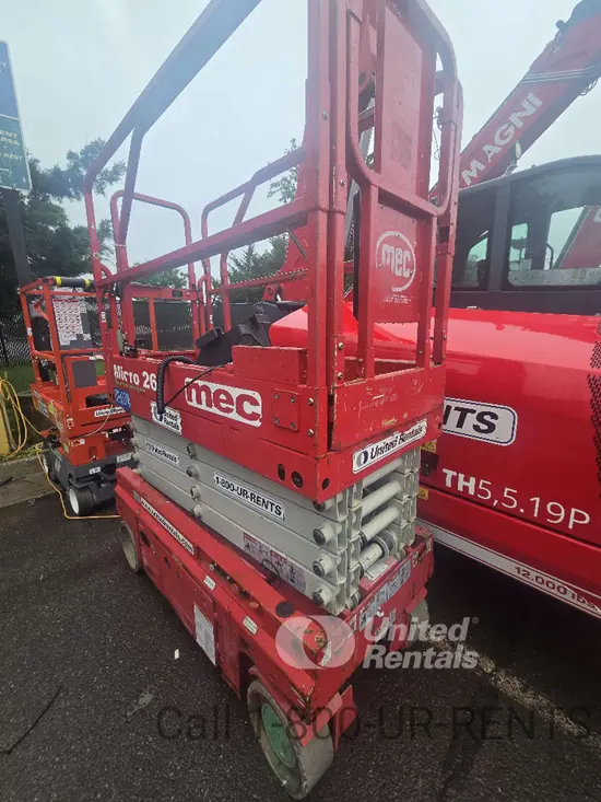 2019 MEC MICRO 26 Scissor Lift