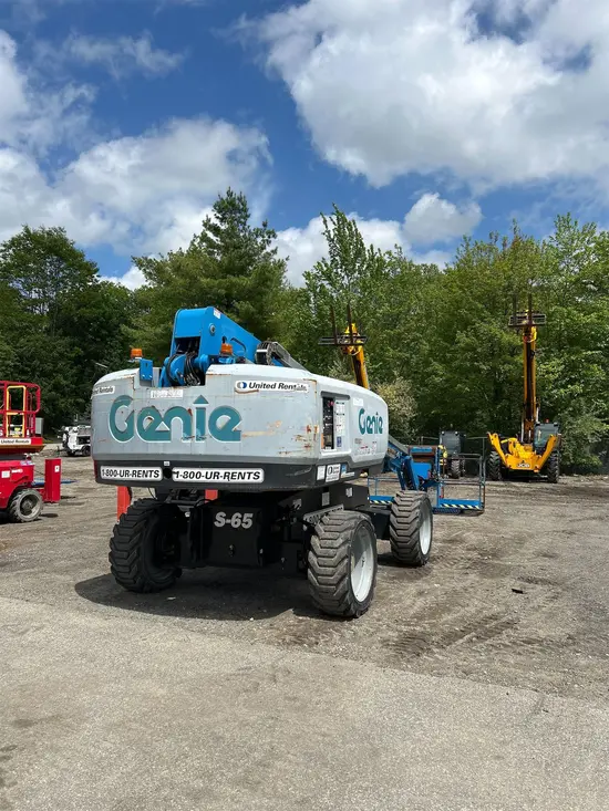 2017 Genie S-65 Boom Lift