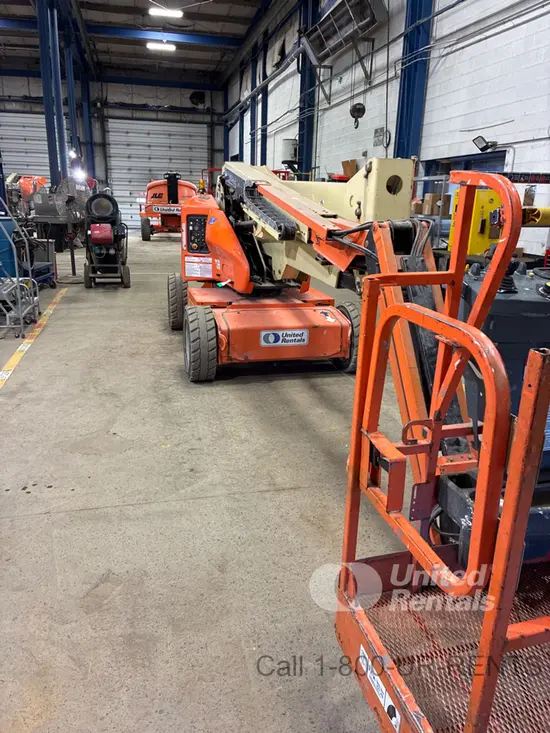 2017 JLG E450AJ Articulating Boom Lift