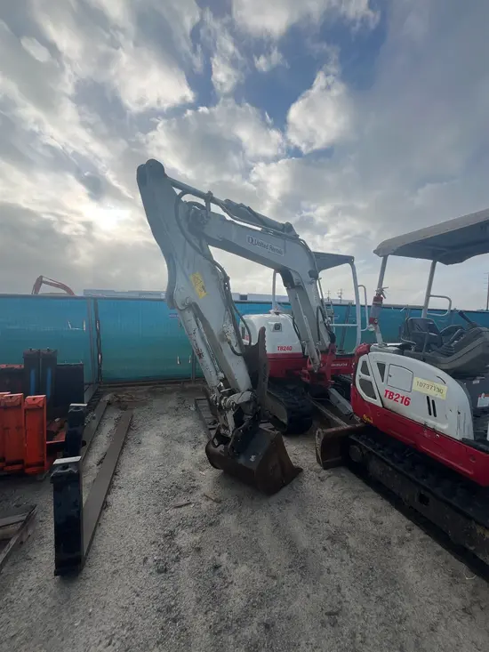 2020 Takeuchi TB240 Mini Excavator