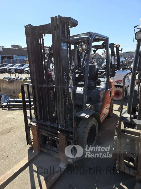 2019 Toyota 8FGU25 Warehouse Forklift
