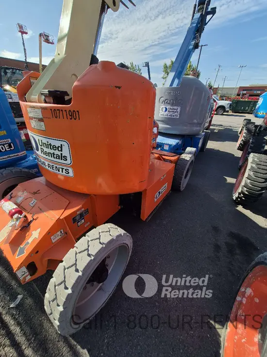 2018 JLG E450AJ Articulating Boom Lift