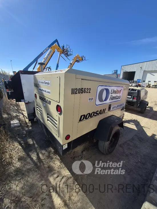 2021 Doosan P425/HP375WCUT4 Air Compressor