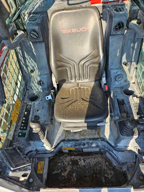 2019 Takeuchi TL10V2-CR Track Loader
