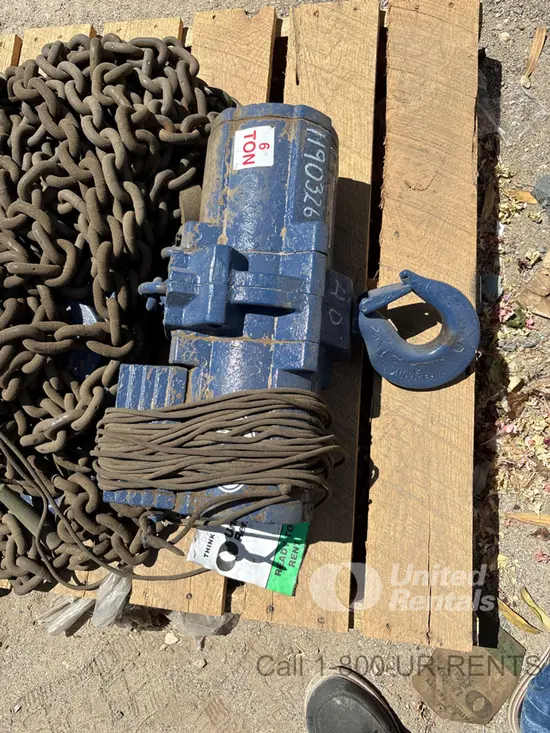 2011 JD NEUHAUS PROFI 3T/6T Hoist